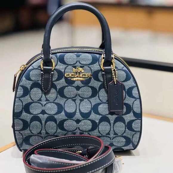 Coach Sydney Satchel In Signature Chambray - Picture 4 of 5